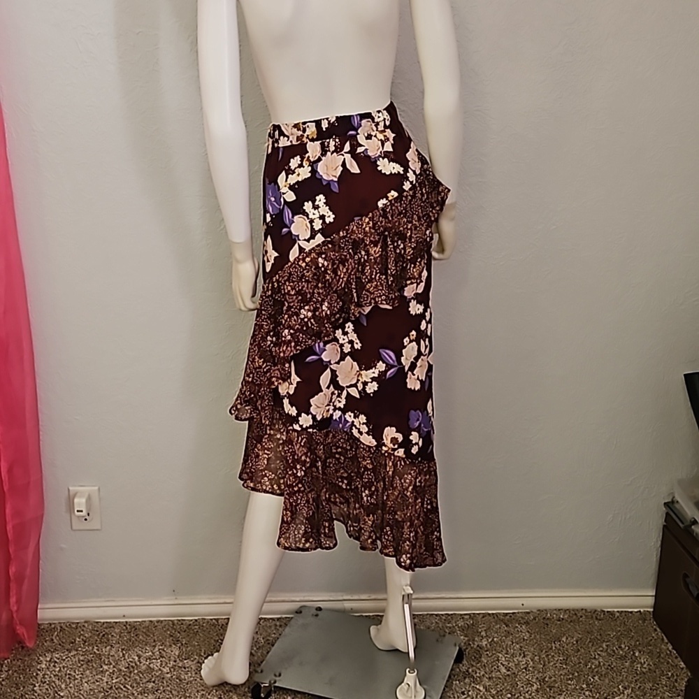 MOSSIMO Maroon Floral Ruffle Assymetric Boho Midi Skirt - Picture 6 of 10